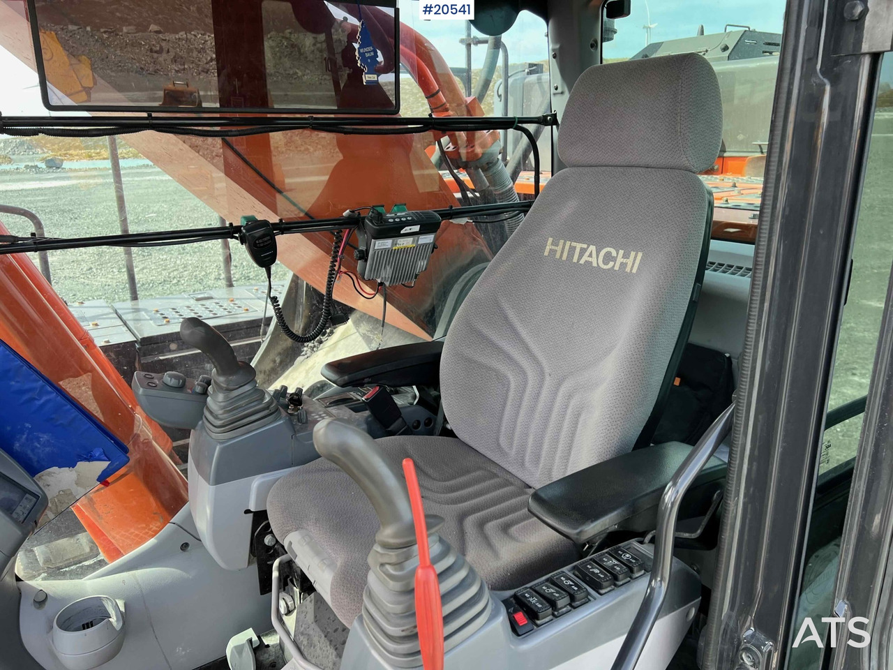 Excavator Hitachi zx530LCH-6: picture 36 Excavator Hitachi zx530LCH-6: picture 36