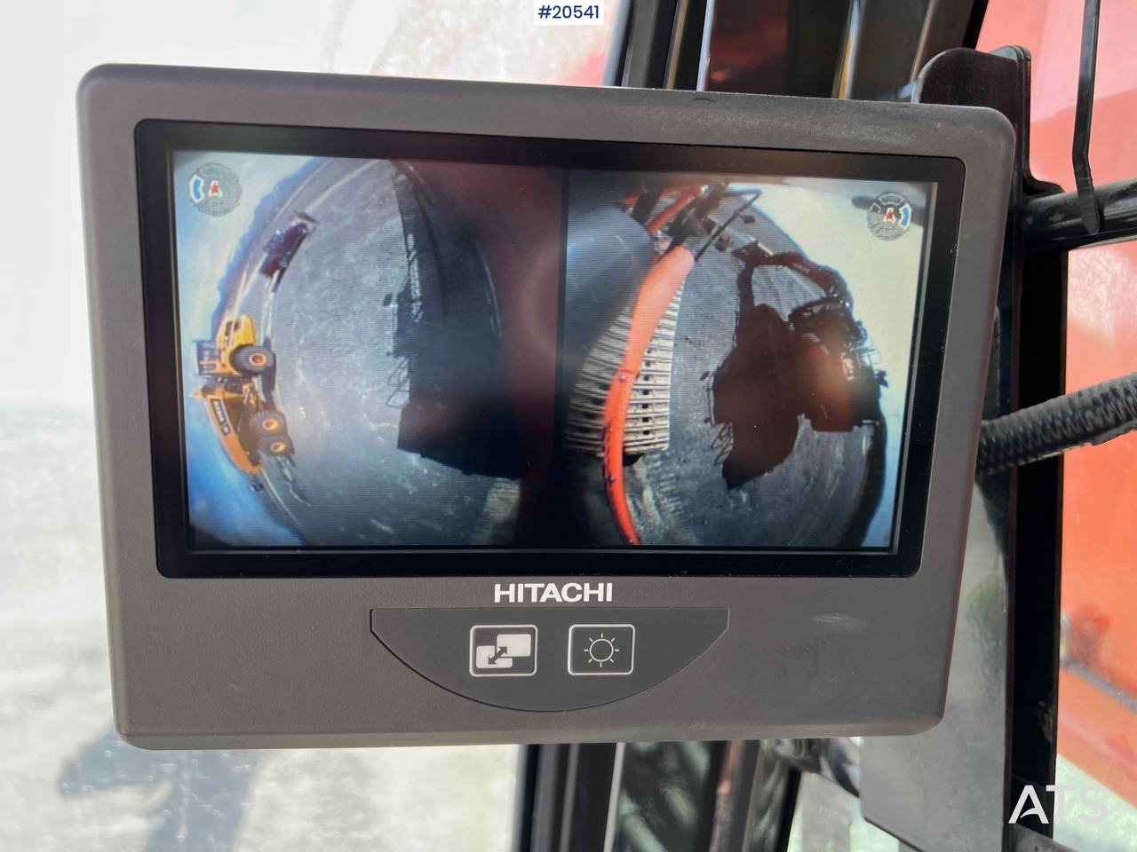 Excavator Hitachi zx530LCH-6: picture 40 Excavator Hitachi zx530LCH-6: picture 40