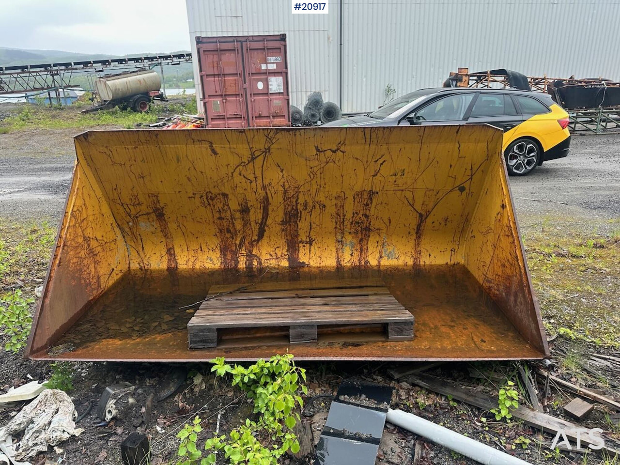 Hjullasterskuffe Har stått på en Hanomag 44C - Loader bucket for Construction machinery: picture 2 Hjullasterskuffe Har stått på en Hanomag 44C - Loader bucket for Construction machinery: picture 2