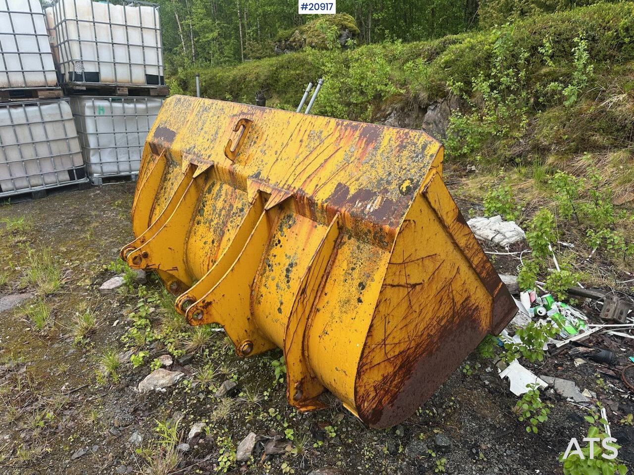 Hjullasterskuffe Har stått på en Hanomag 44C - Loader bucket for Construction machinery: picture 4 Hjullasterskuffe Har stått på en Hanomag 44C - Loader bucket for Construction machinery: picture 4