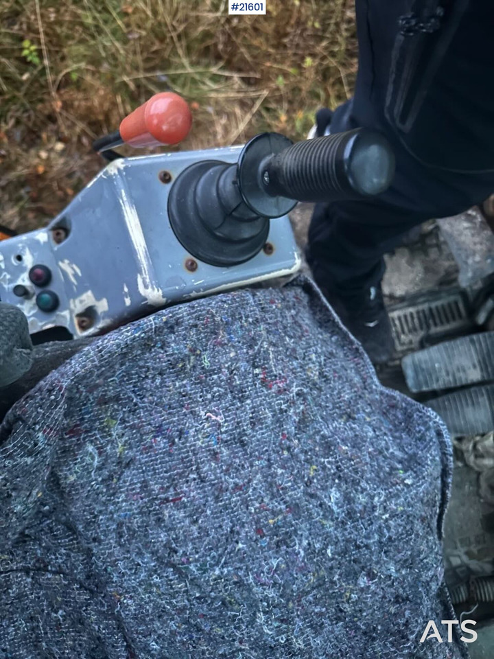 Crawler excavator Hyundai 210LC- 3H gravemaskin m/ 5 skuffer. Byttet belter for 100 timer siden: picture 20