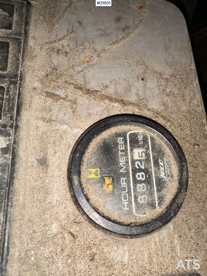 Crawler excavator Hyundai 210LC- 3H gravemaskin m/ 5 skuffer. Byttet belter for 100 timer siden: picture 23