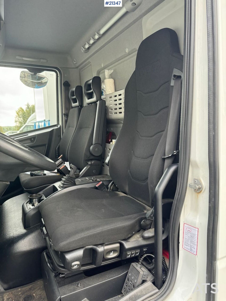 Box truck Iveco Eurocargo 75-210: picture 32
