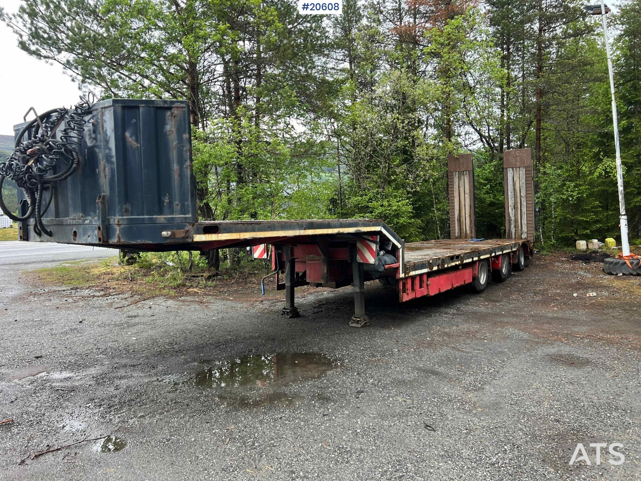 Maur bilpåbygg - Low loader semi-trailer: picture 3 Maur bilpåbygg - Low loader semi-trailer: picture 3