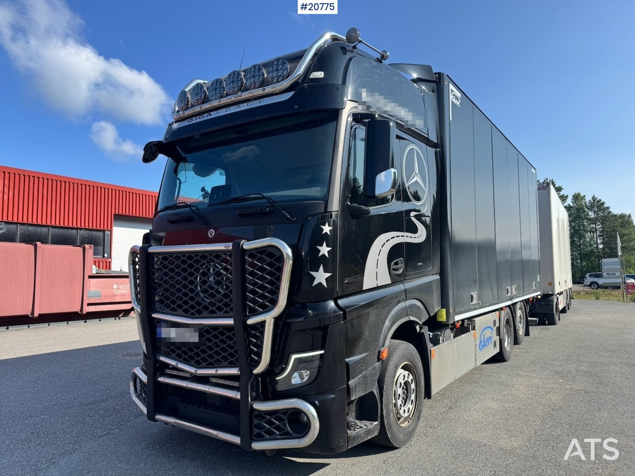 Mercedes Actros - Box truck: picture 2 Mercedes Actros - Box truck: picture 2