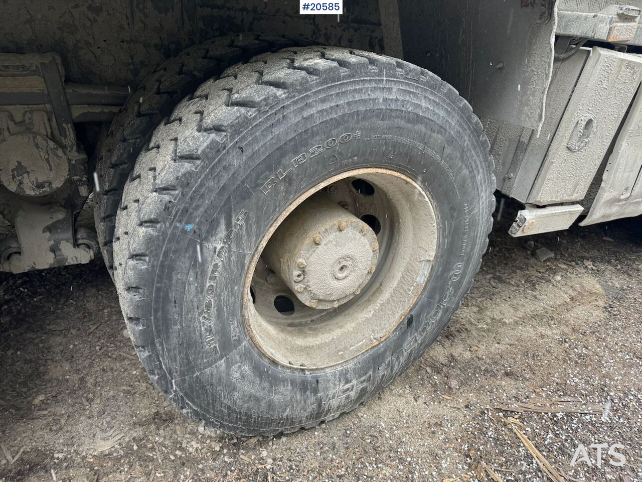 Tipper Mercedes Arocs 3258: picture 14