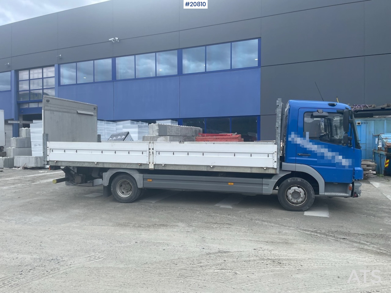 Mercedes Atego 815 - Dropside/ Flatbed truck: picture 1 Mercedes Atego 815 - Dropside/ Flatbed truck: picture 1