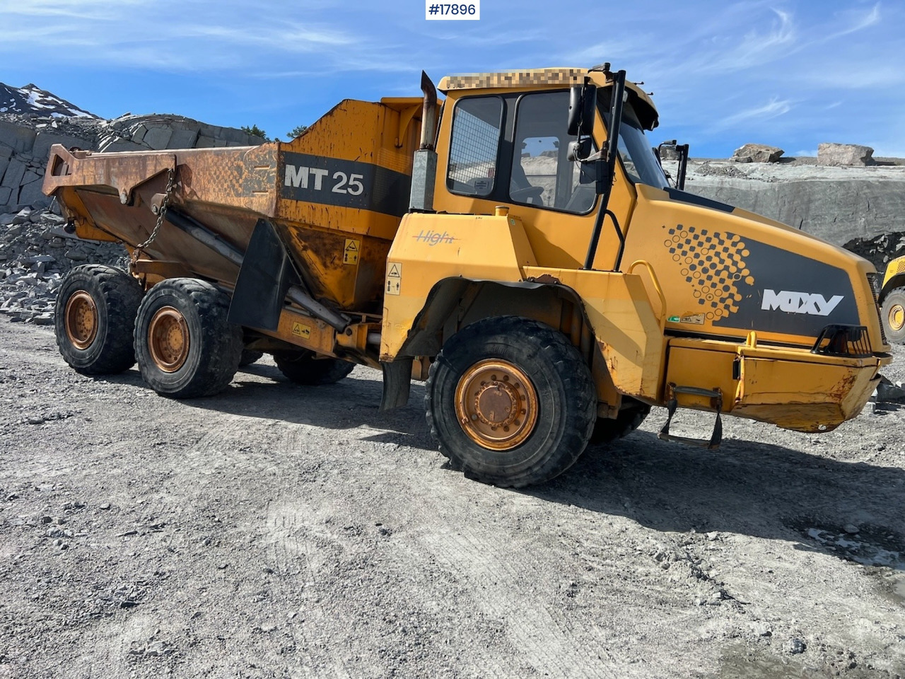 Moxy MT25 - Dumper: picture 5 Moxy MT25 - Dumper: picture 5