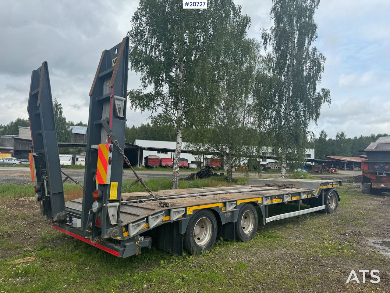 NC NC - Low loader trailer: picture 3 NC NC - Low loader trailer: picture 3