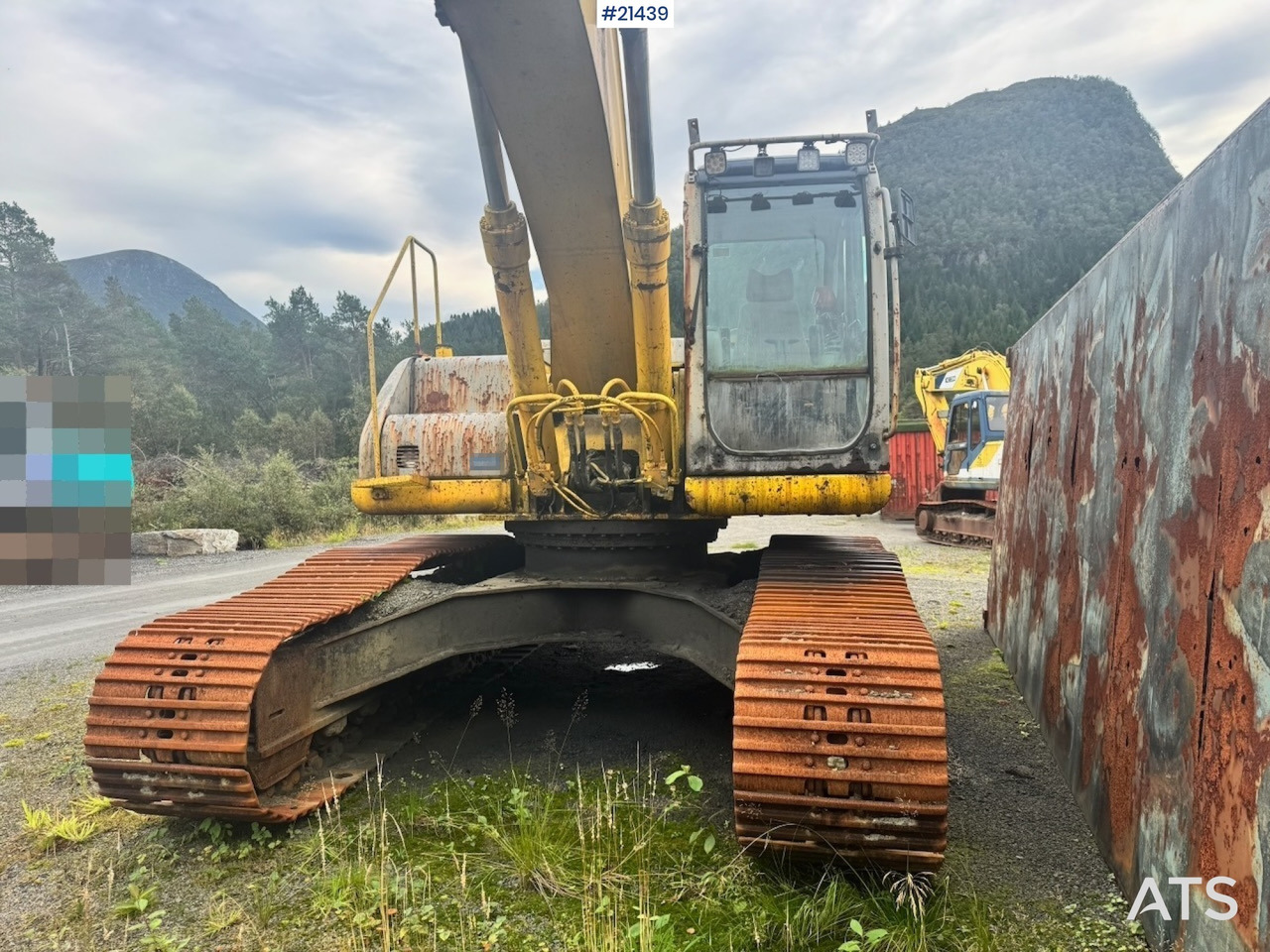 New Holland E305 - Crawler excavator: picture 5 New Holland E305 - Crawler excavator: picture 5