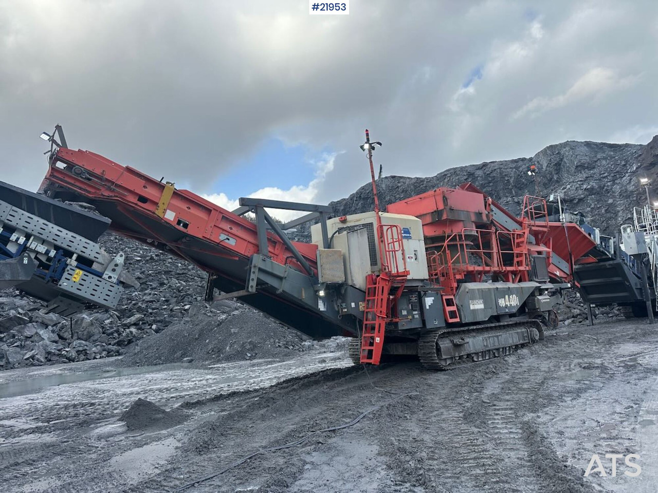 Sandvik UH440i spindel. SE VIDEO. - Cone crusher: picture 1 Sandvik UH440i spindel. SE VIDEO. - Cone crusher: picture 1