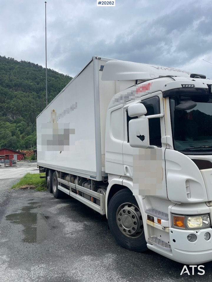 Scania P 340 - Box truck: picture 1 Scania P 340 - Box truck: picture 1