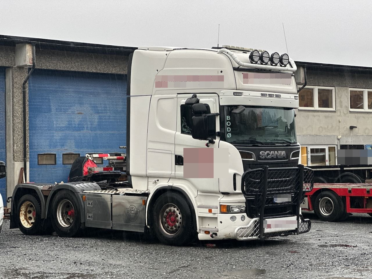 Scania R620 trekkvogn m/ NATO kontakt og lav km stand. Se video - Tractor unit: picture 1 Scania R620 trekkvogn m/ NATO kontakt og lav km stand. Se video - Tractor unit: picture 1