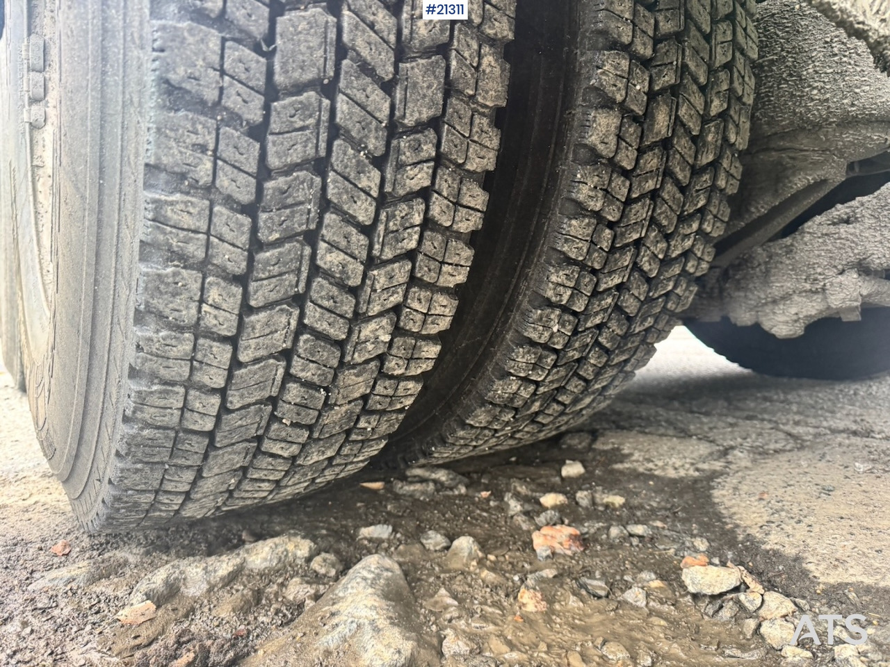 Hook lift truck Volvo FH16 750: picture 15 Hook lift truck Volvo FH16 750: picture 15