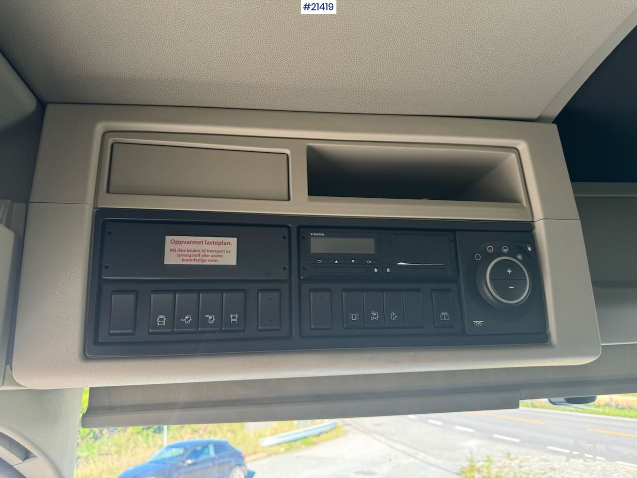 Tipper Volvo FH540: picture 32 Tipper Volvo FH540: picture 32