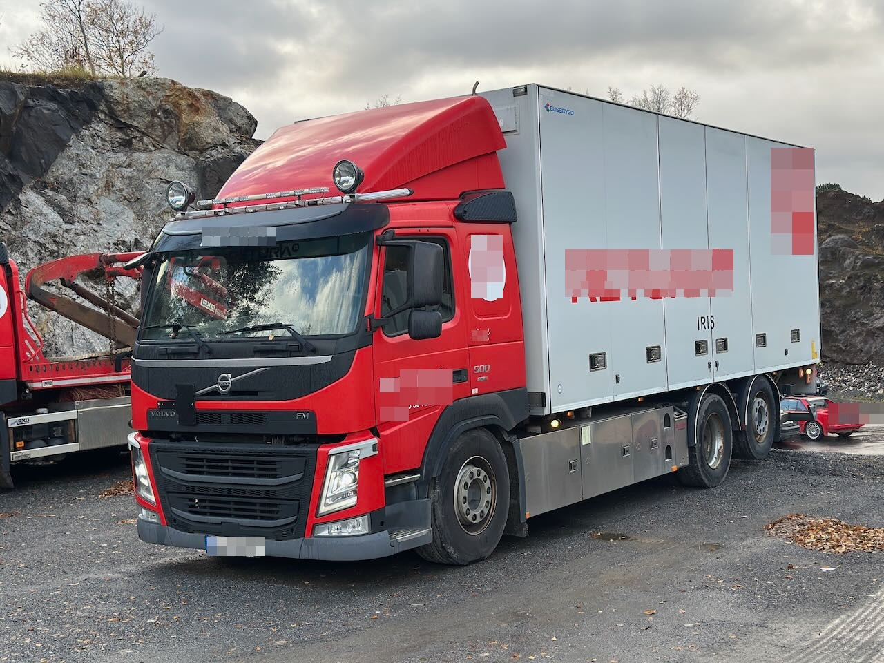 Volvo FM 500 - Box truck: picture 1 Volvo FM 500 - Box truck: picture 1