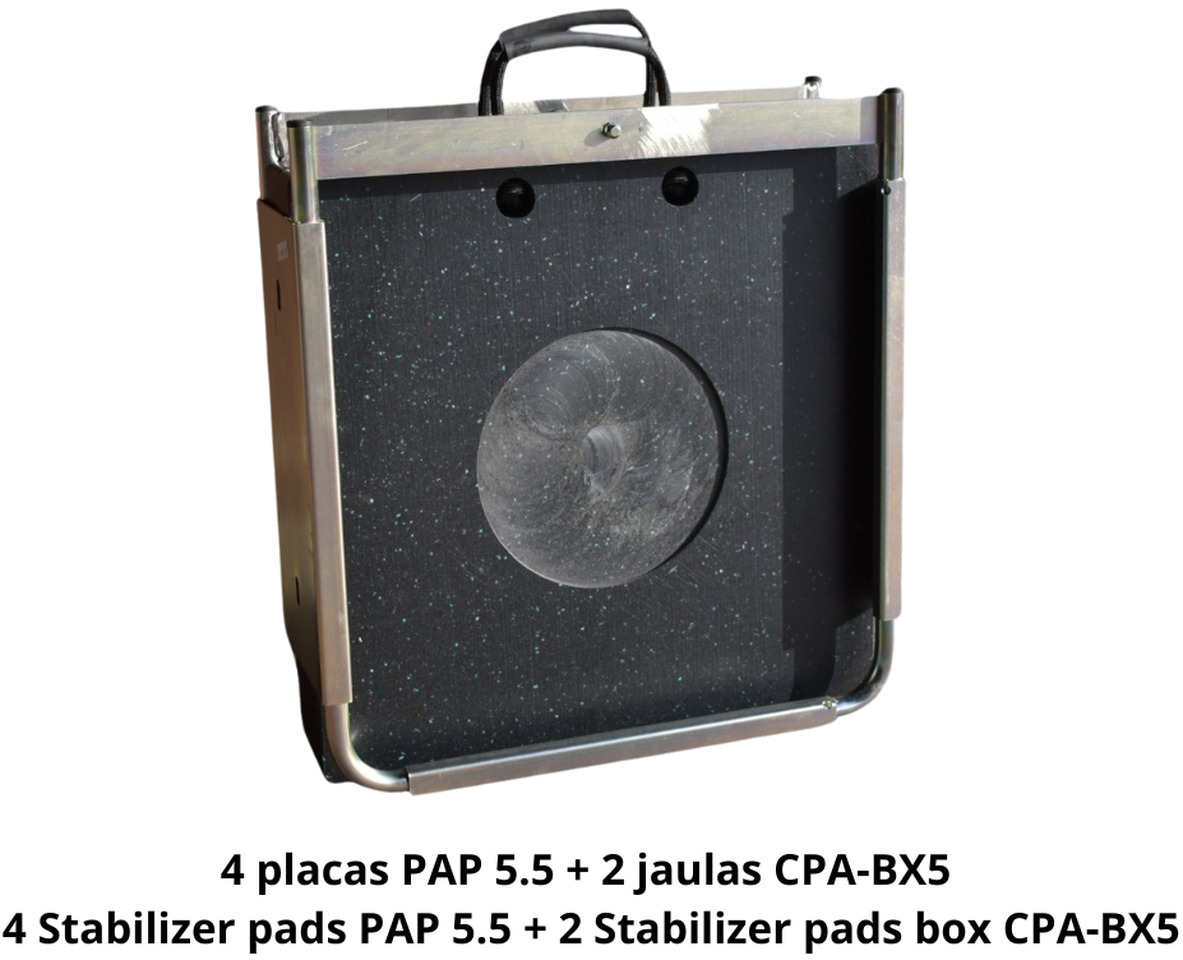 4 Stabilizer Pads PAP 5.5 + 2 Boxes CPA-BX5 OF-4-4P2J - Spare parts for Truck mounted crane: picture 2 4 Stabilizer Pads PAP 5.5 + 2 Boxes CPA-BX5 OF-4-4P2J - Spare parts for Truck mounted crane: picture 2