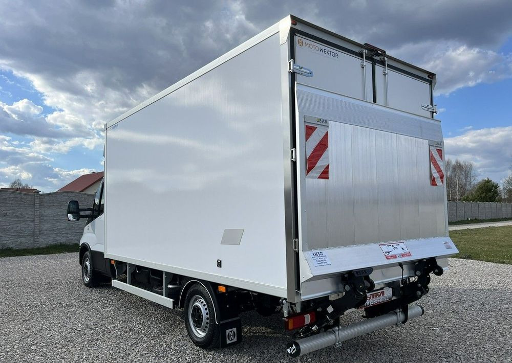 Iveco Daily - Refrigerated delivery van: picture 4 Iveco Daily - Refrigerated delivery van: picture 4