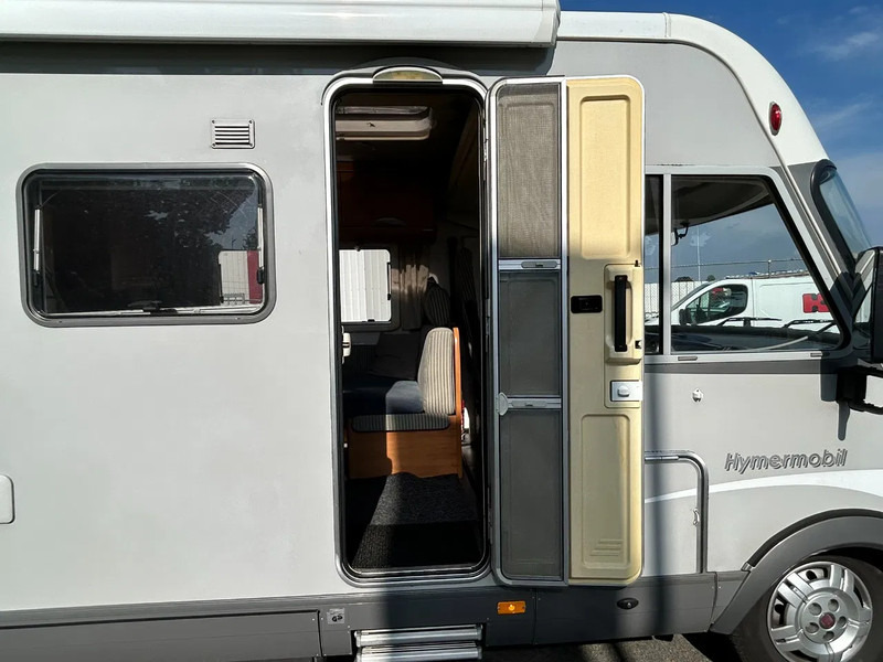 Fiat B644 6 personen HYMER de mooiste van Nederland - Integrated motorhome: picture 4 Fiat B644 6 personen HYMER de mooiste van Nederland - Integrated motorhome: picture 4
