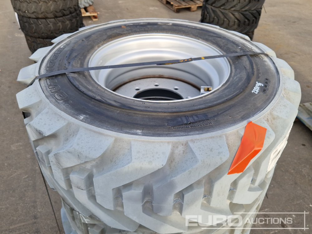 14-17.5 NHS Tyres with Rims (4 of) - Tire: picture 5 14-17.5 NHS Tyres with Rims (4 of) - Tire: picture 5