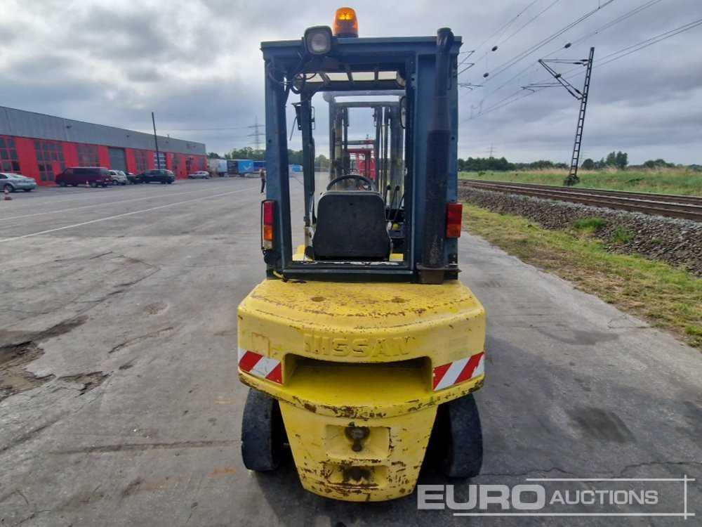 1998 Nissan FJ02A20U - Forklift: picture 4 1998 Nissan FJ02A20U - Forklift: picture 4