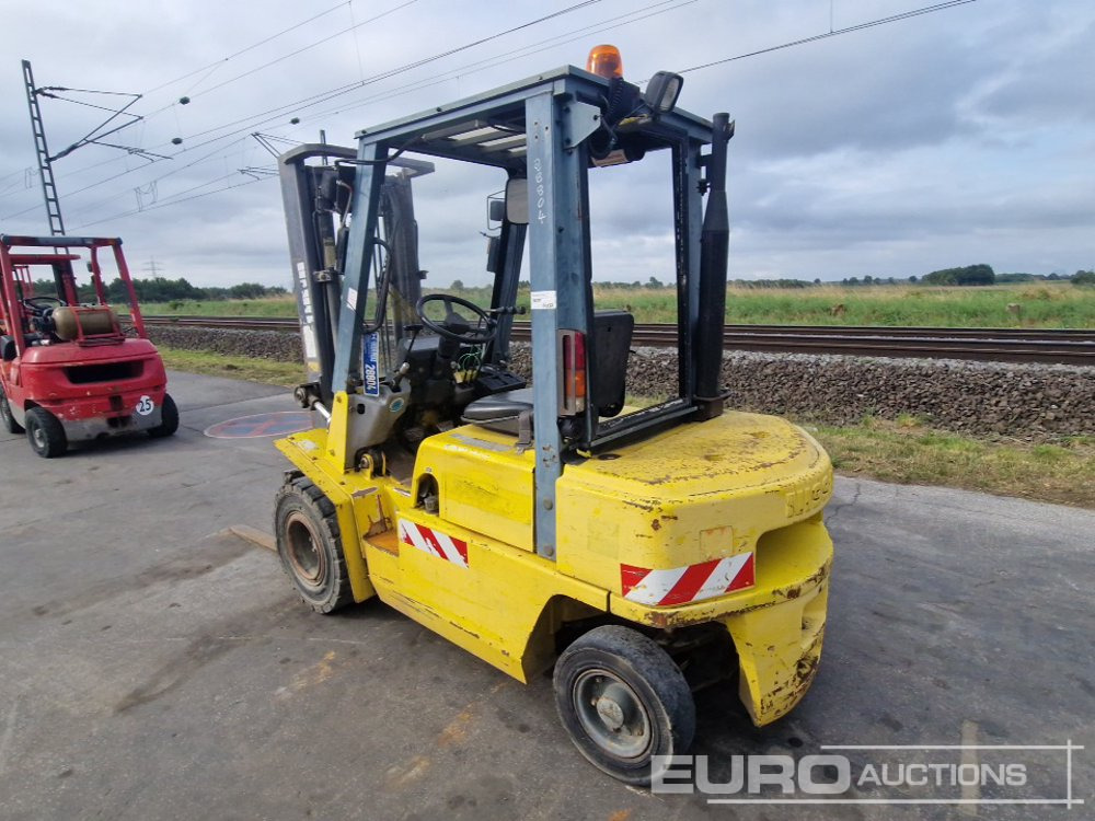 1998 Nissan FJ02A20U - Forklift: picture 3 1998 Nissan FJ02A20U - Forklift: picture 3