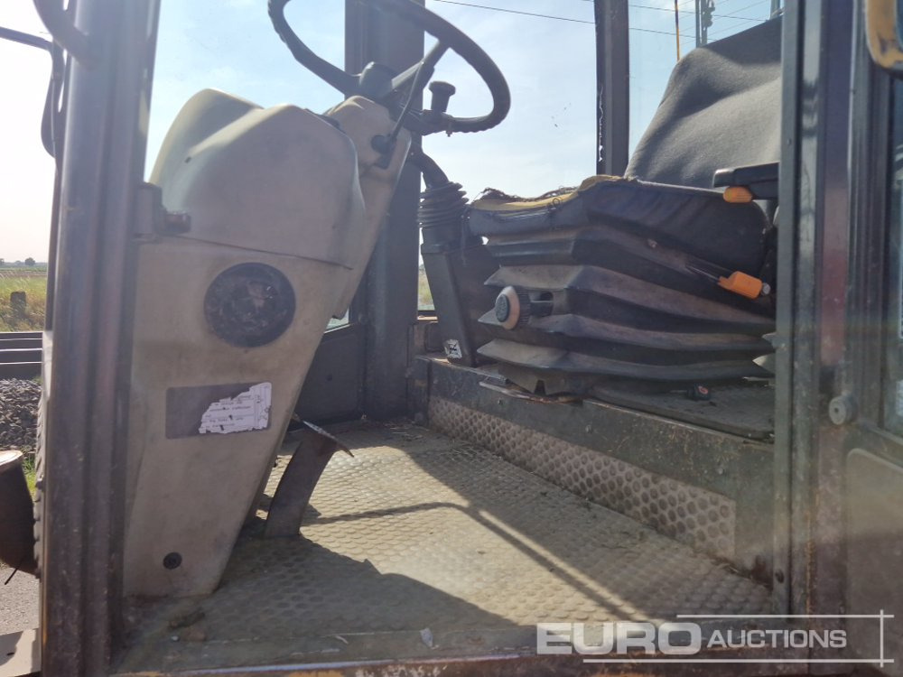 Wheel loader 2003 Ahlmann AL85: picture 24