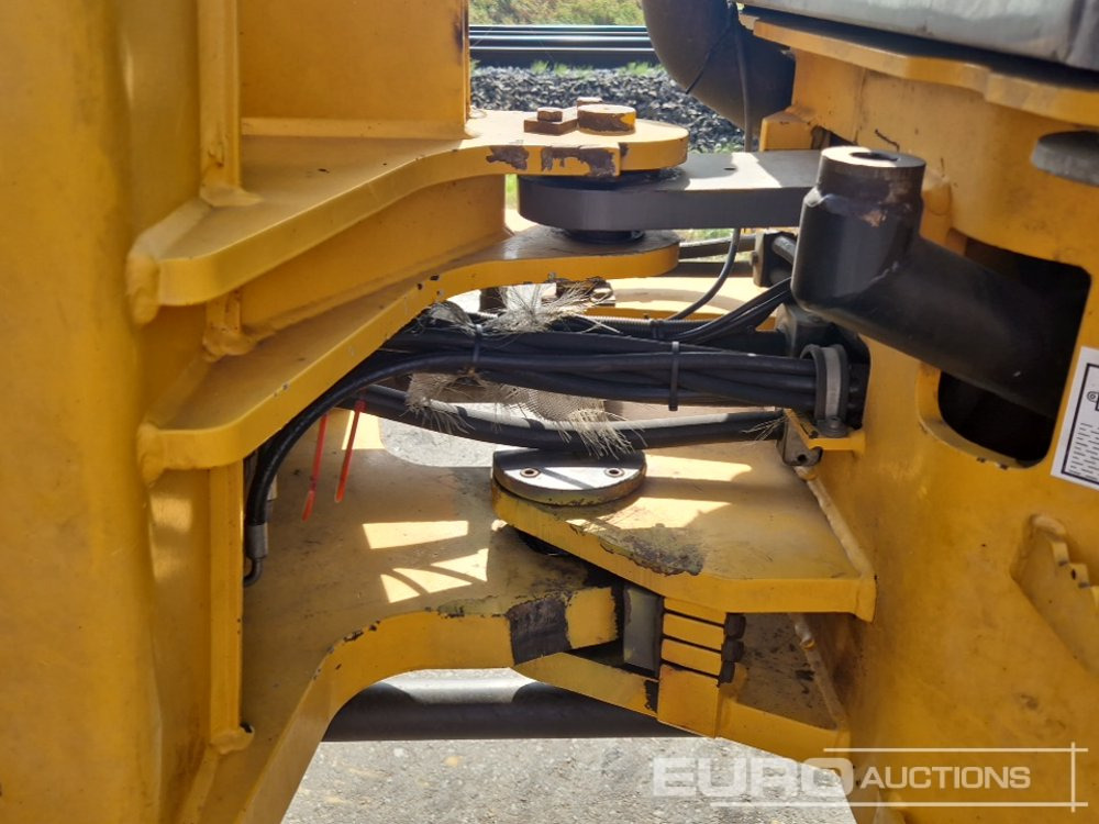 Wheel loader 2003 Ahlmann AL85: picture 19