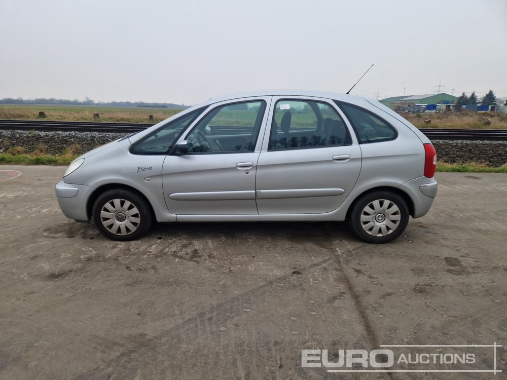 2004 Citroen Xsara Picasso - Car: picture 2 2004 Citroen Xsara Picasso - Car: picture 2