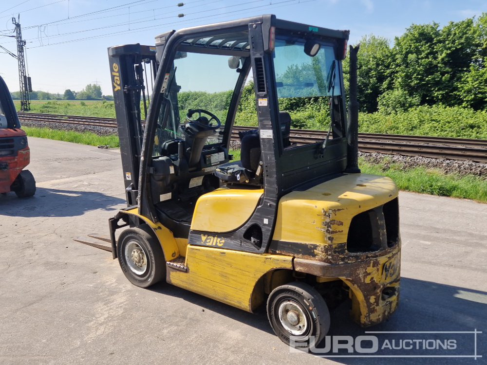 2009 Yale GDP25VX - Forklift: picture 3 2009 Yale GDP25VX - Forklift: picture 3