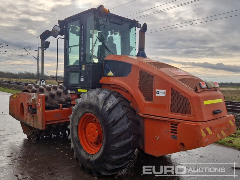 2011 CAT CP74 - Roller: picture 3 2011 CAT CP74 - Roller: picture 3