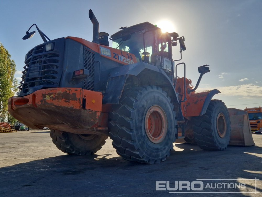 2011 Hitachi ZW250 - Wheel loader: picture 5 2011 Hitachi ZW250 - Wheel loader: picture 5