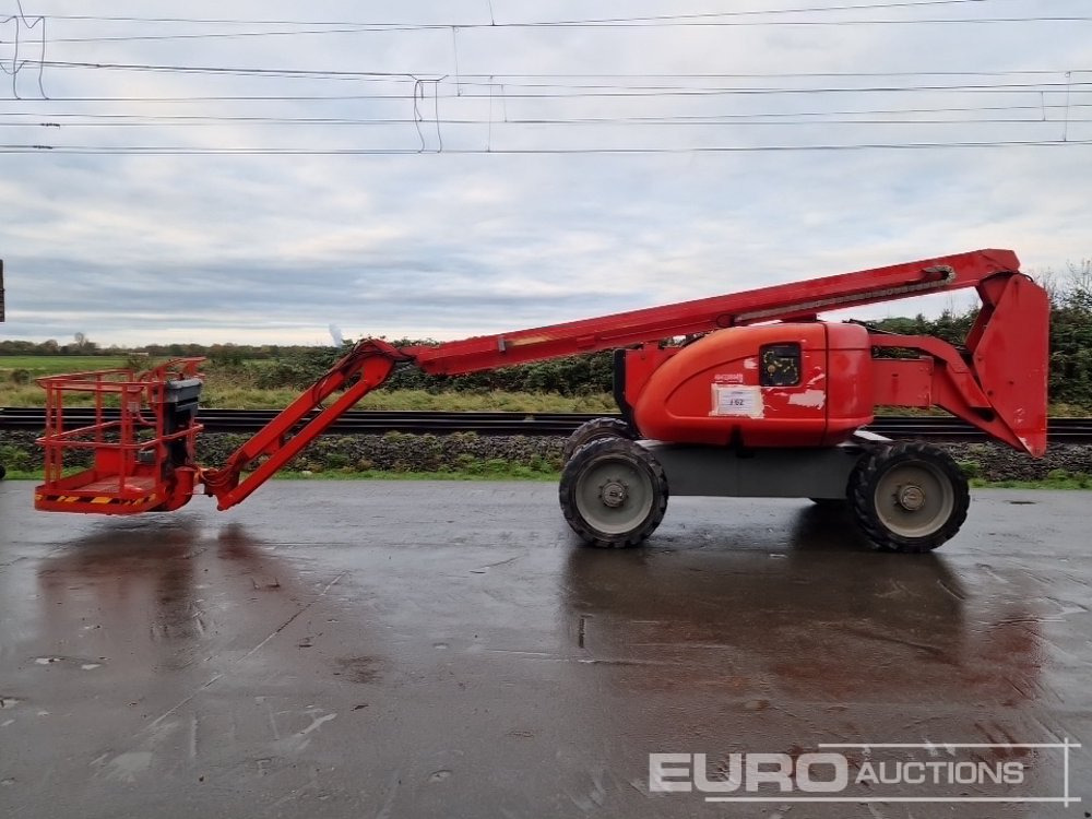 2011 JLG 600AJ - Articulated boom: picture 2 2011 JLG 600AJ - Articulated boom: picture 2