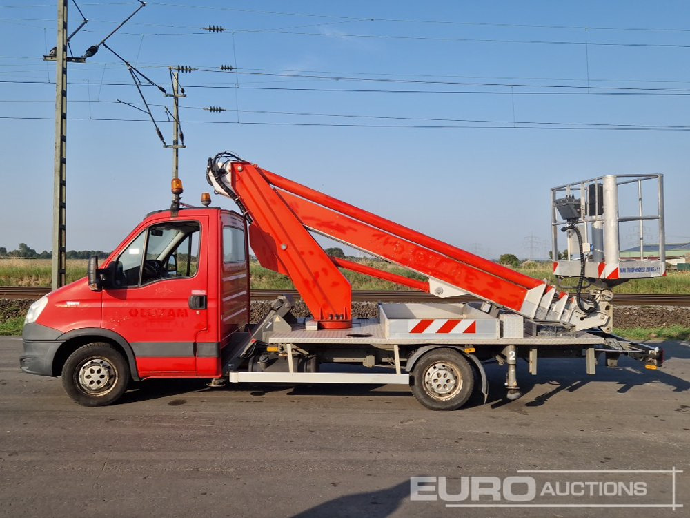 2012 Iveco 35S11 - Truck mounted aerial platform: picture 2 2012 Iveco 35S11 - Truck mounted aerial platform: picture 2