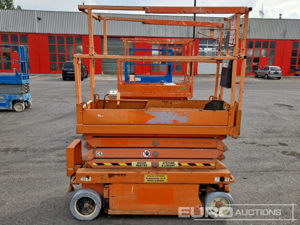 2012 SkyJack SJ111-3219 - Aerial platform: picture 5 2012 SkyJack SJ111-3219 - Aerial platform: picture 5