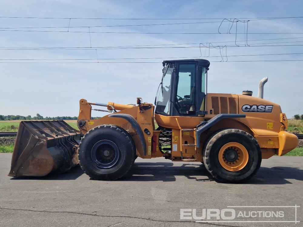 2013 Case 821F - Wheel loader: picture 2 2013 Case 821F - Wheel loader: picture 2