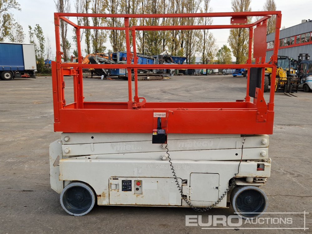 2013 Genie GS-2032 - Scissor lift: picture 5 2013 Genie GS-2032 - Scissor lift: picture 5