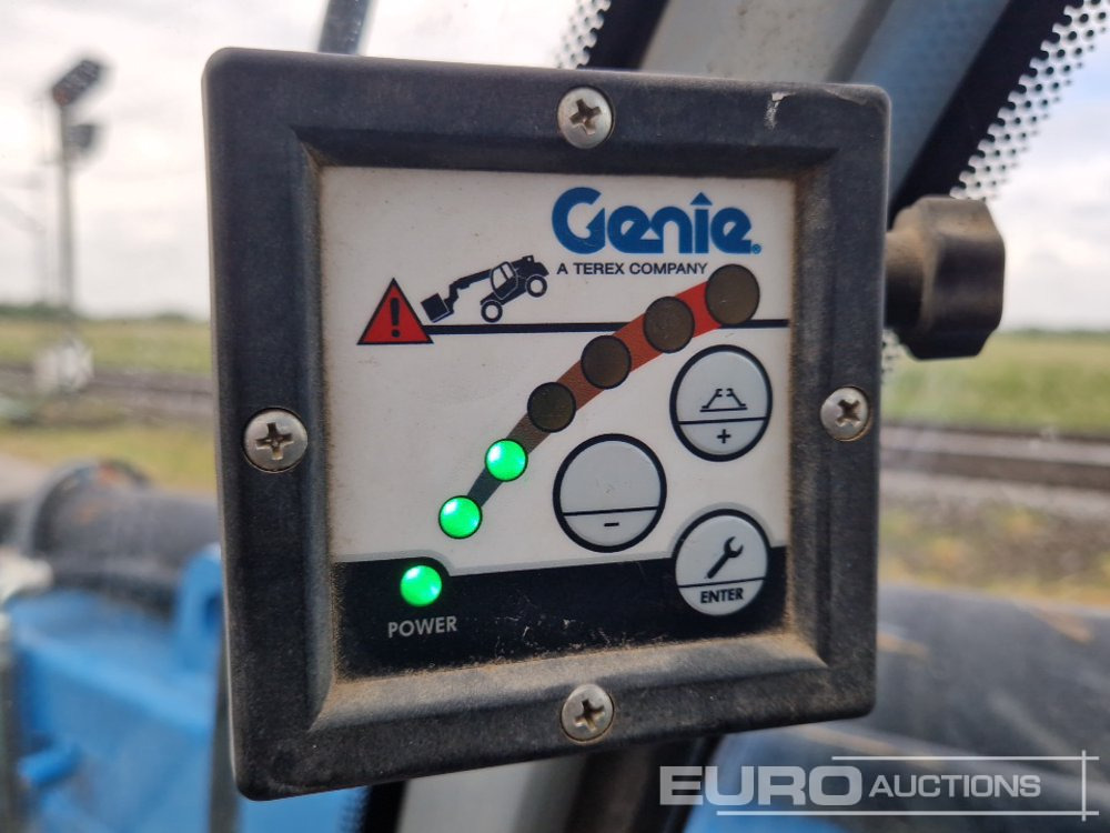 Telescopic handler 2013 Genie GTH4013SX: picture 30