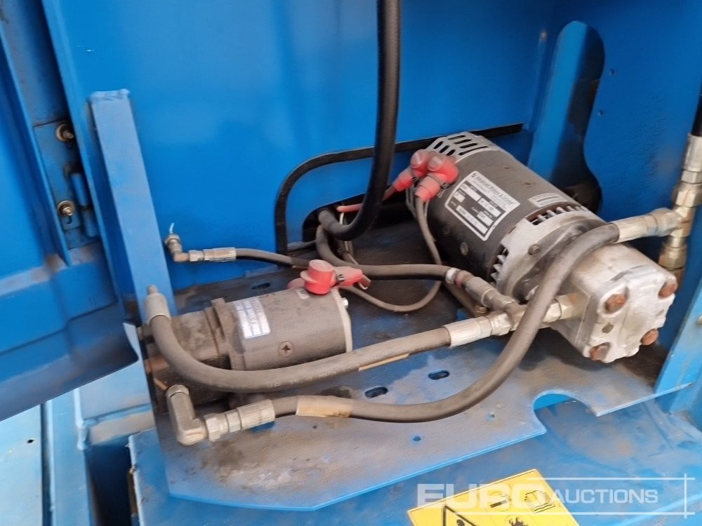 Articulated boom 2013 Genie Z-34/22N: picture 26