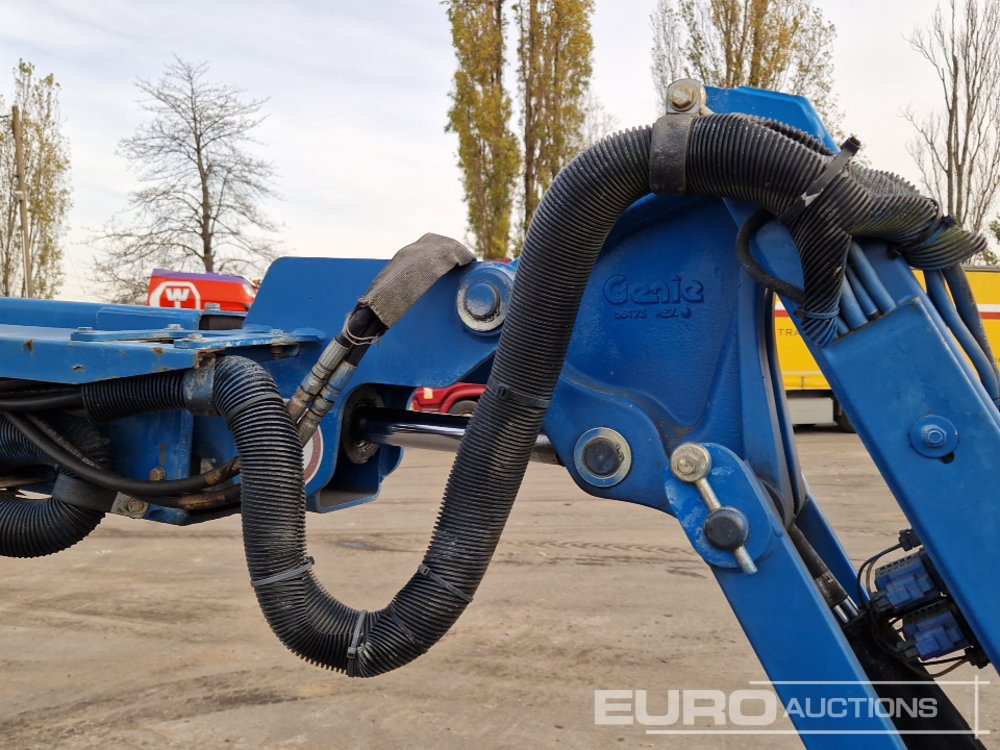 Articulated boom 2013 Genie Z-34/22N: picture 18