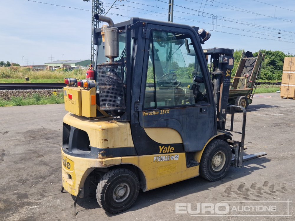 2013 Yale GDP25VX - Forklift: picture 4 2013 Yale GDP25VX - Forklift: picture 4