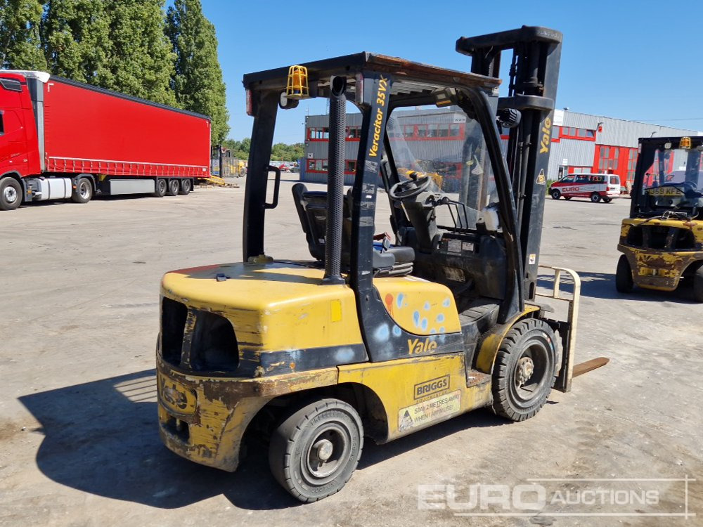 2013 Yale GDP35VX - Forklift: picture 5 2013 Yale GDP35VX - Forklift: picture 5
