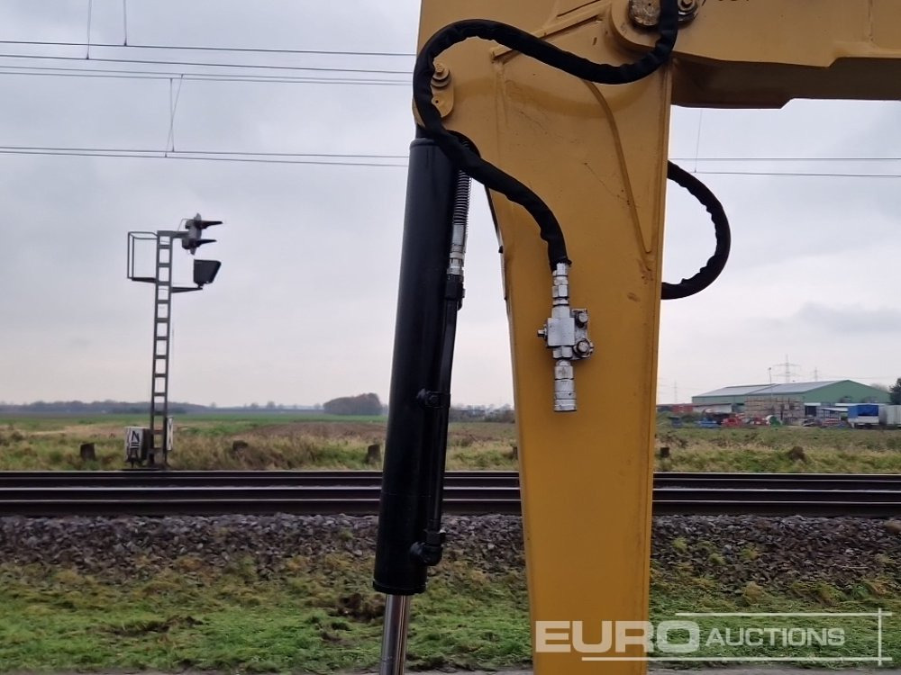 Mini excavator 2014 CAT 306E: picture 23