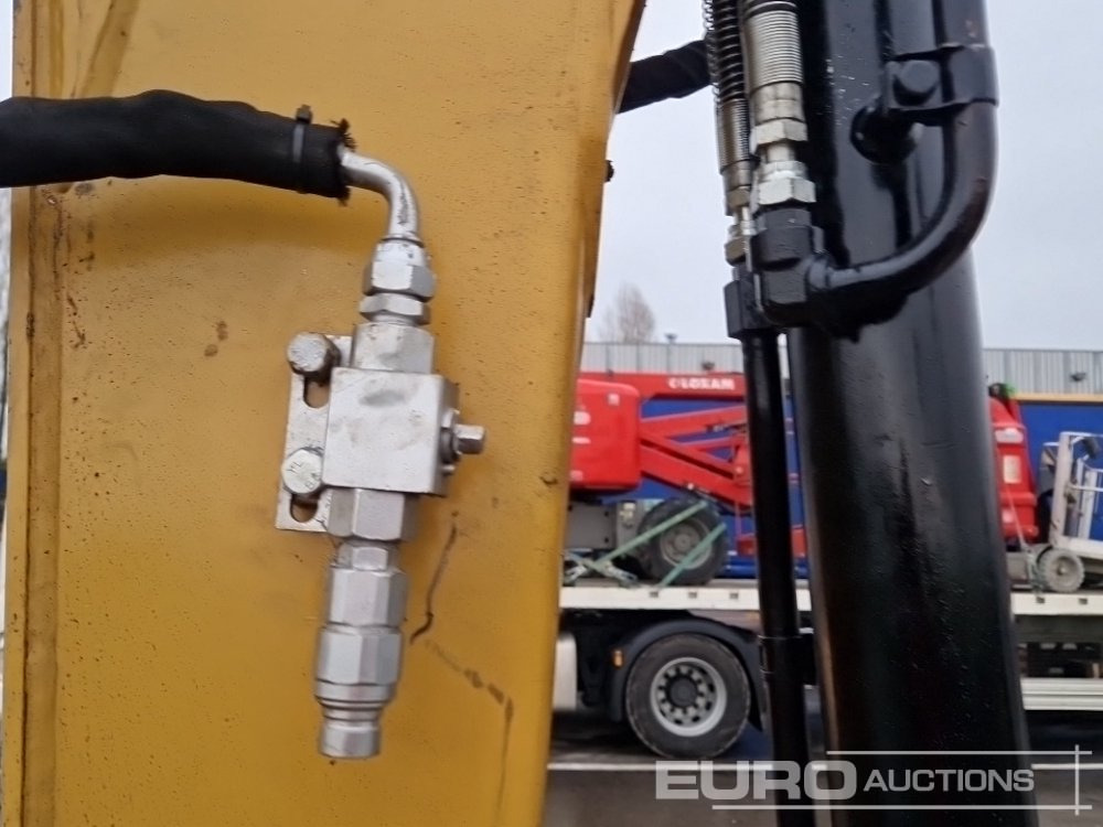 Mini excavator 2014 CAT 306E: picture 22