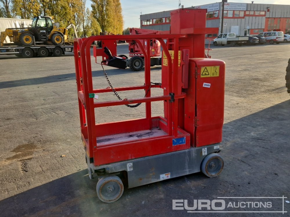 2014 Genie GRC-12 - Aerial platform: picture 3 2014 Genie GRC-12 - Aerial platform: picture 3