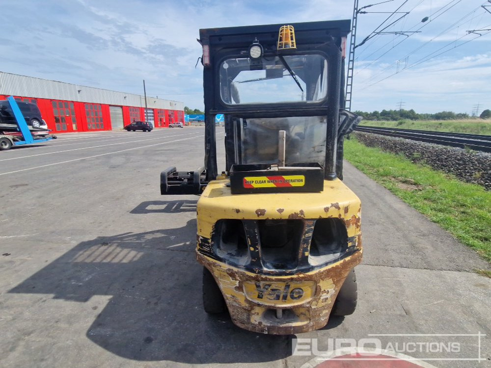 2014 Yale GDP35VX - Forklift: picture 4 2014 Yale GDP35VX - Forklift: picture 4