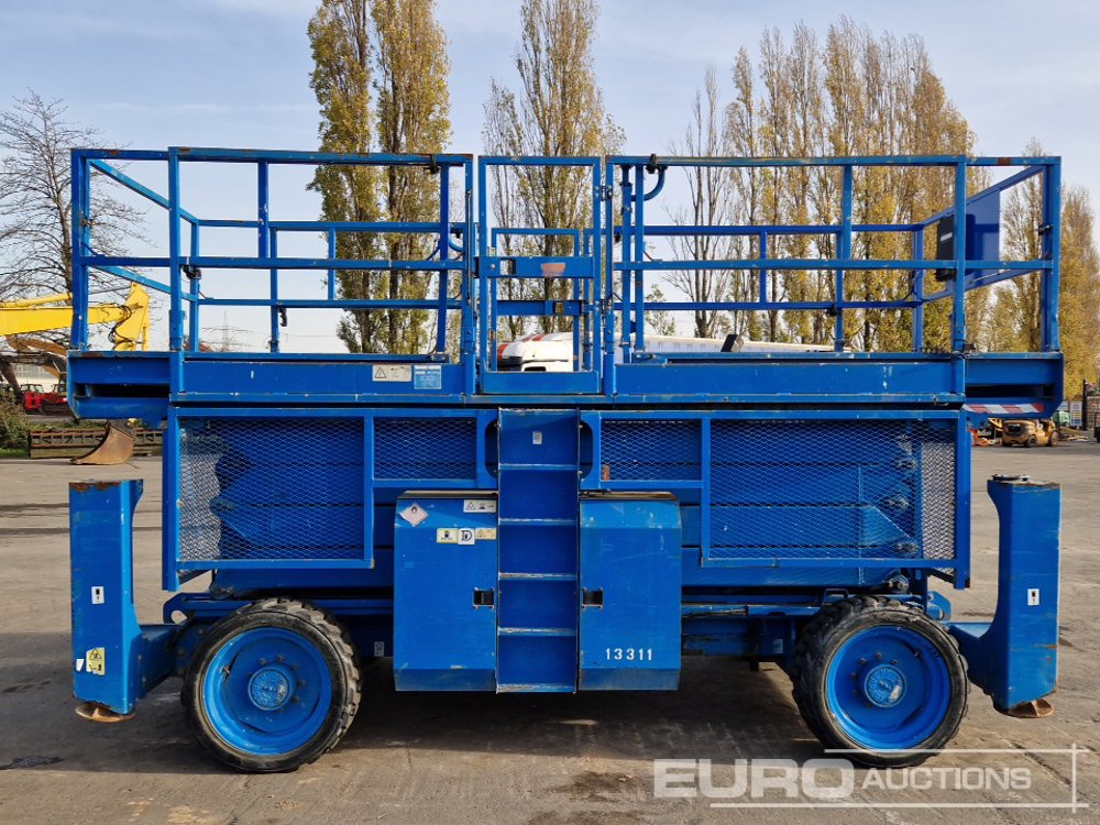 2015 Genie GS-4390 - Scissor lift: picture 5 2015 Genie GS-4390 - Scissor lift: picture 5