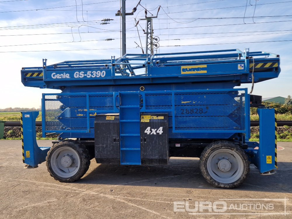 2015 Genie GS-5390RT - Scissor lift: picture 2 2015 Genie GS-5390RT - Scissor lift: picture 2