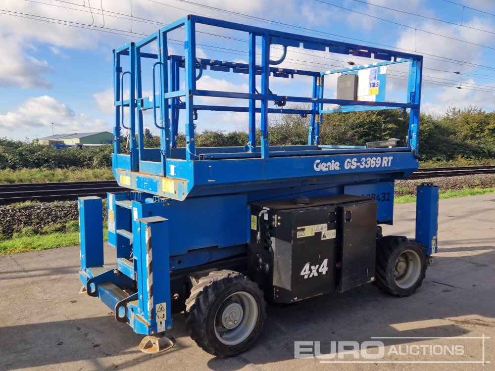 2015 Genie GS3369RT - Scissor lift: picture 1 2015 Genie GS3369RT - Scissor lift: picture 1