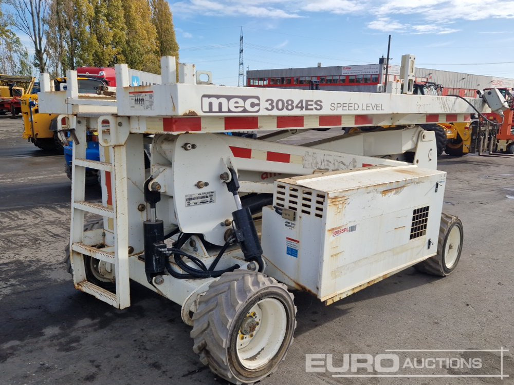 2015 JLG MEC3084ES - Aerial platform: picture 3 2015 JLG MEC3084ES - Aerial platform: picture 3